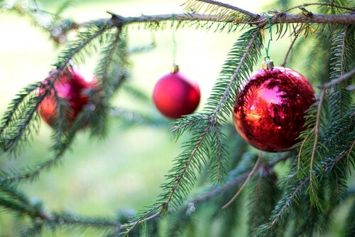 christmas tree decor